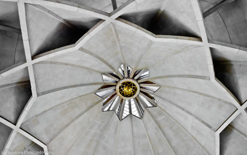 Illustration for article titled Flower-Shaped Buildings Turn Cities Into Artificial Gardens